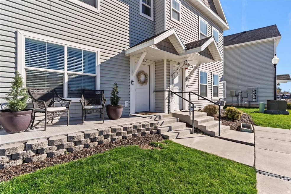 2612 N 525 W, Sunset, UT 84015 - photo 1