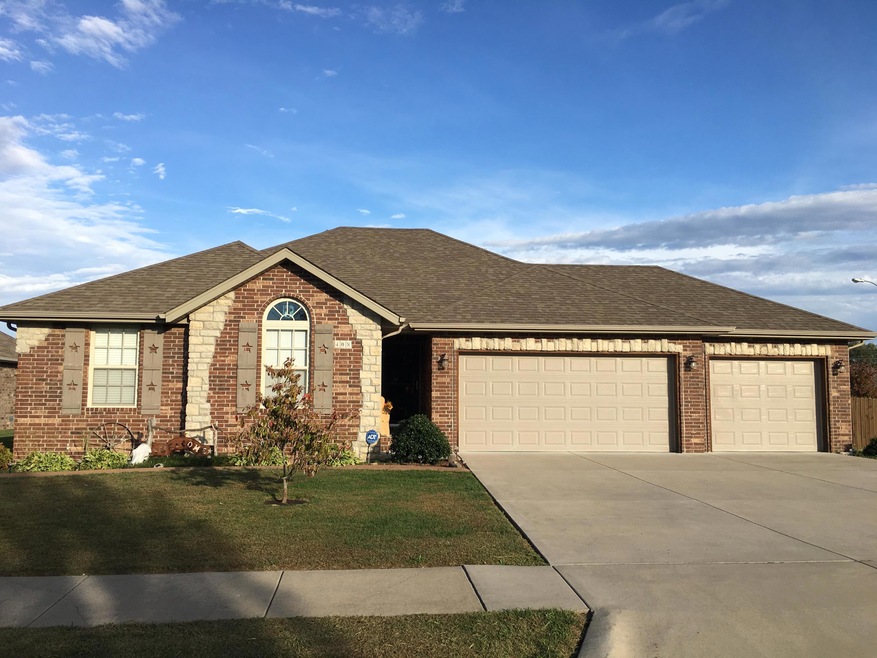 408 N Bonda Way, Nixa, MO 65714 - photo 1