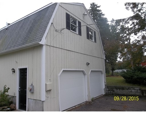 685 Pond St unit 1, Franklin, MA 02038 - photo 1