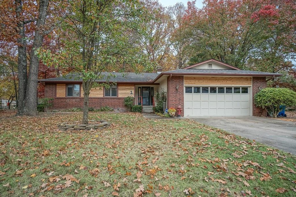 1 Porlock Ln, Bella Vista, AR 72715 - photo 1