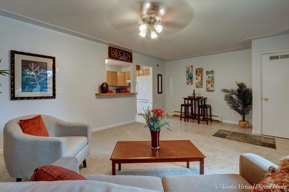 Living room 3