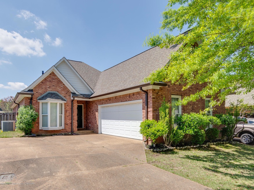 381 Fairway Oaks-3
