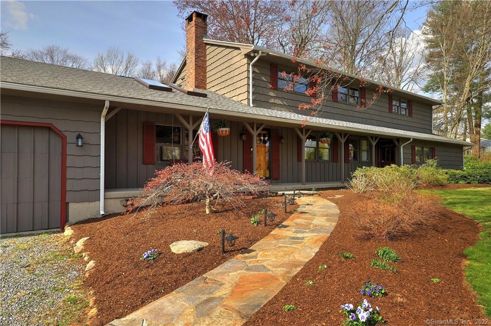 48 Old Coach Rd, Monroe, CT 06468 - photo 1