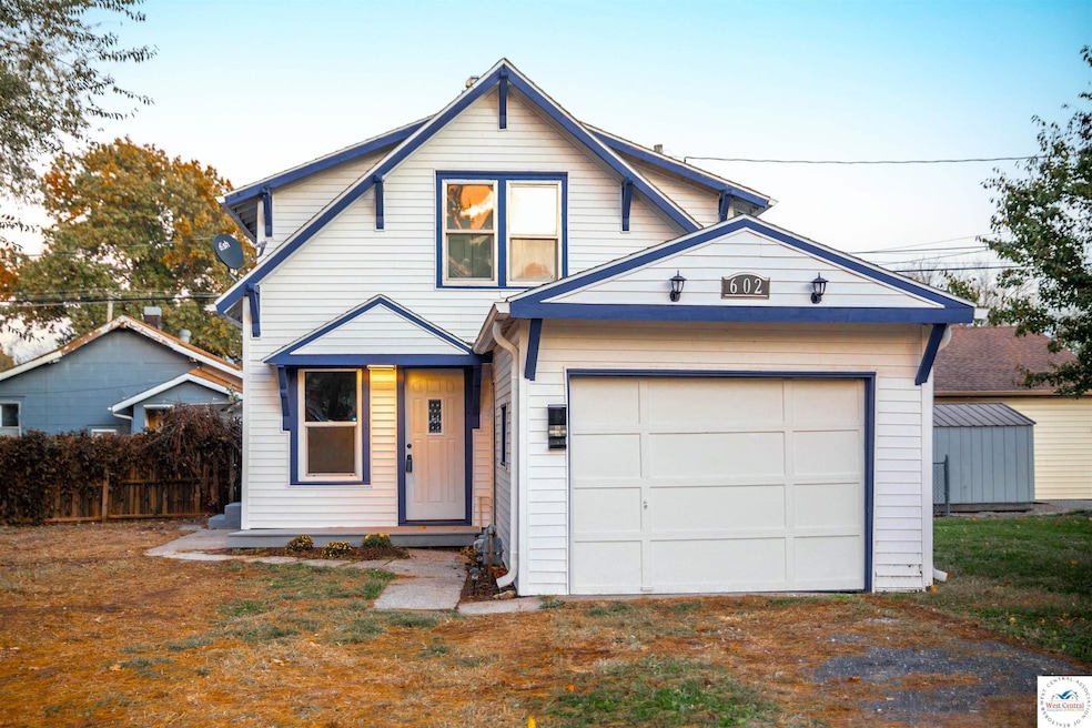 602 N Franklin Ave, Marshall, MO 65340 - photo 1