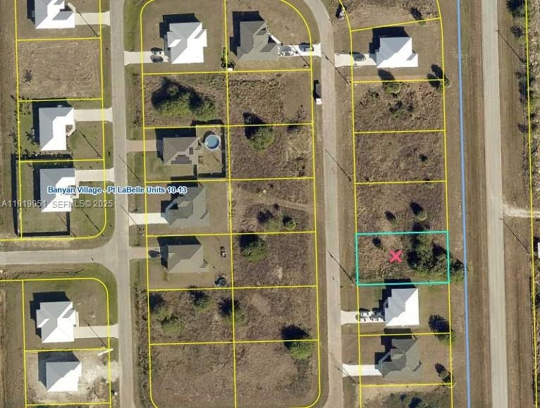 602 David Cir, Fort Denaud, FL 33935 - photo 1