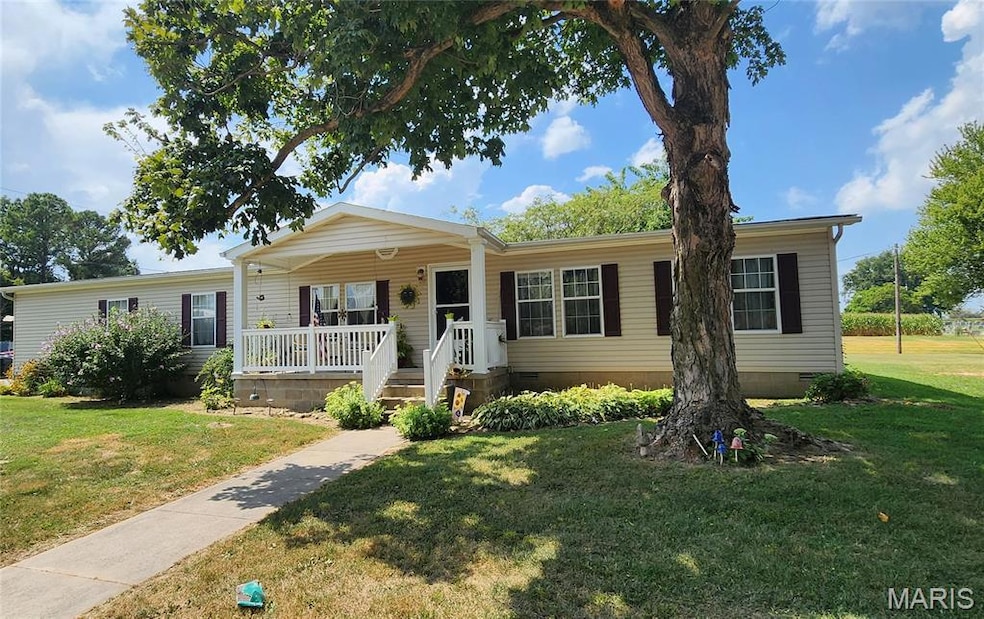 109 S Main St, Ellis Grove, IL 62241 - photo 1