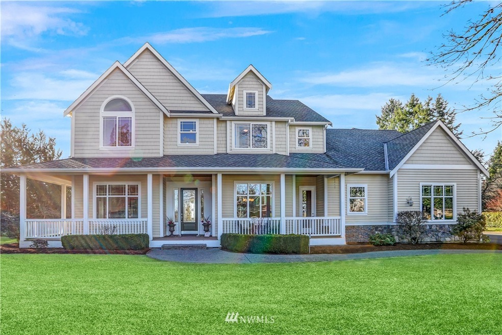 Sold $2,891,000 • Co-Listing Agent