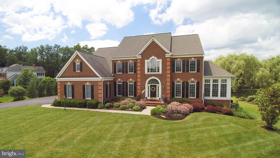 16703 Chestnut Overlook Dr, Purcellville, VA 20132 - photo 1