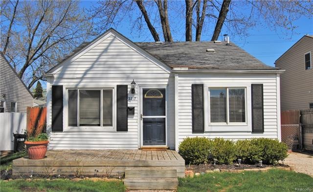 2217 Guthrie