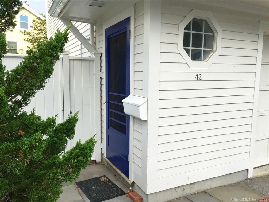 42 Gold St unit 1, Stonington, CT 06378 - photo 1