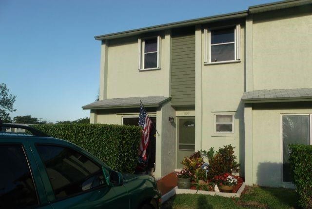 809 Crystal Lake Dr unit 1201, Pompano Beach, FL 33064 - photo 1