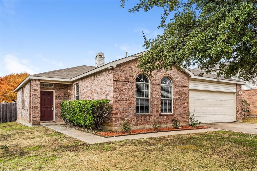 unlisted-address, Denton, TX 76210 - photo 1