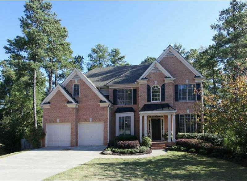 Exterior Front. BEAUTIFUL EXECUTIVE HOME - FRESHLY