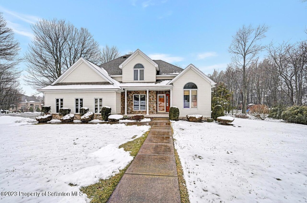 501 Sunrise Blvd, Moscow, PA 18444 - photo 1