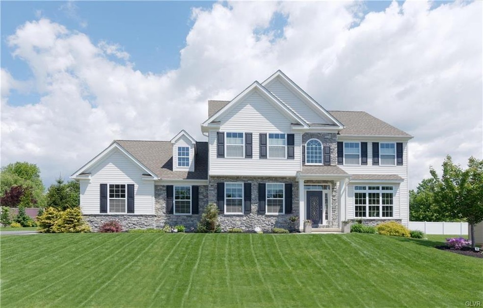 117 Sonoma Way, Macungie, PA 18062 - photo 1