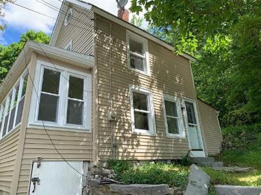 125 Mont Vernon St, Milford, NH 03055 - photo 1