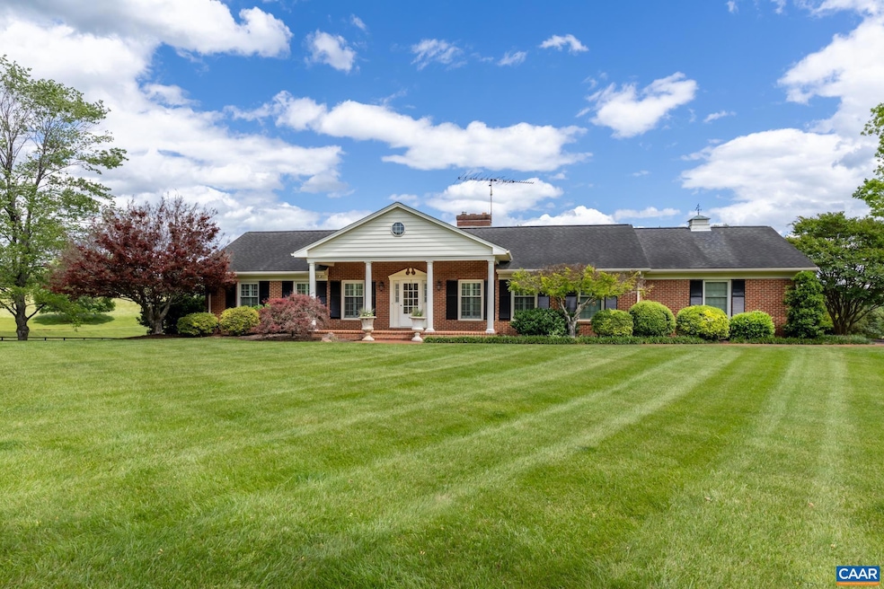 4330 Ridge Rd, Barboursville, VA 22923 - photo 1