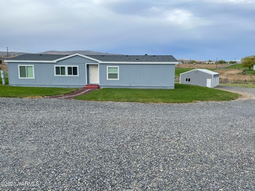 11806 Postma Rd, Moxee