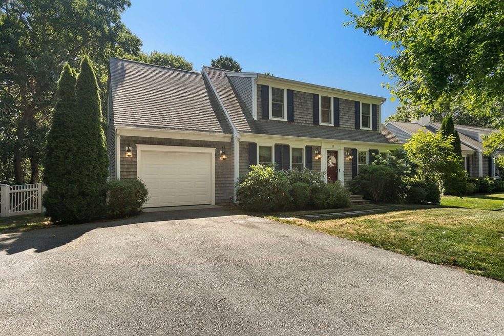 12 Osprey Dr, Cotuit, MA 02635 - photo 1