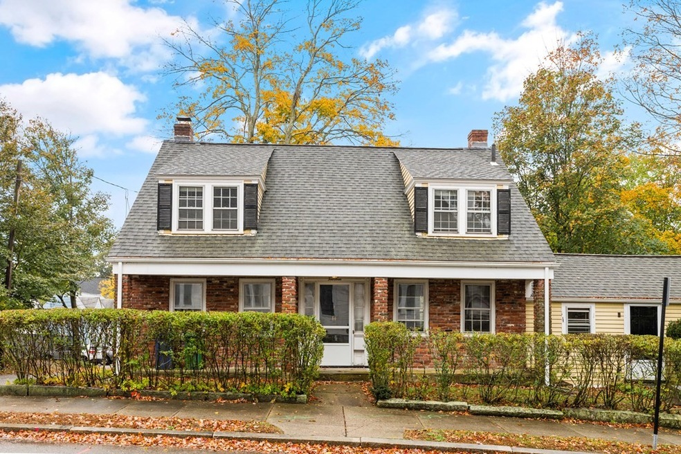 14 Summer St, Newton Upper Falls, MA 02464 - photo 1