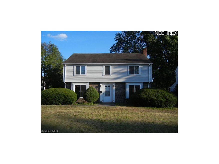 Brick and vinyl front