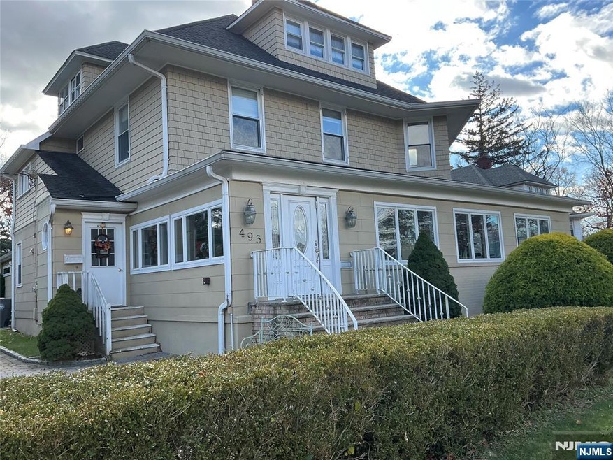 493 Engle St unit 2, Englewood, NJ 07631 - photo 1