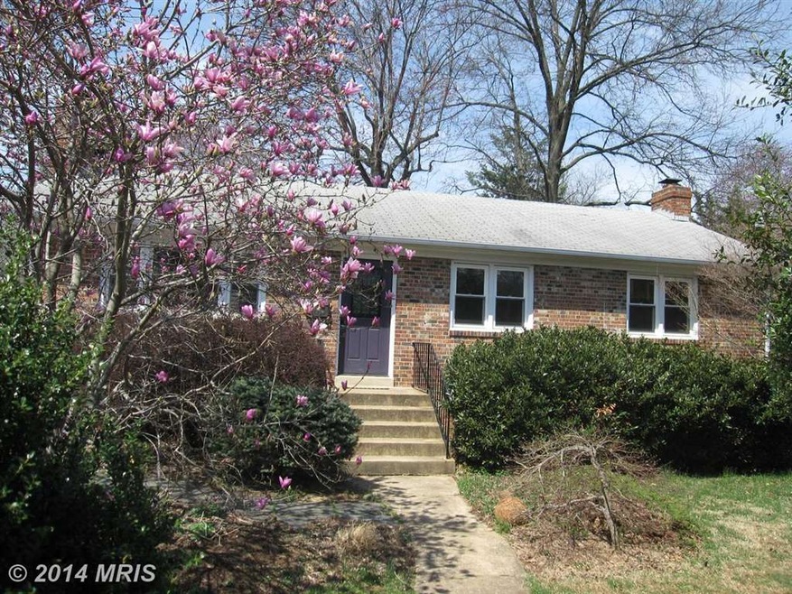 6704 Moly Dr, Falls Church, VA 22046 - photo 1