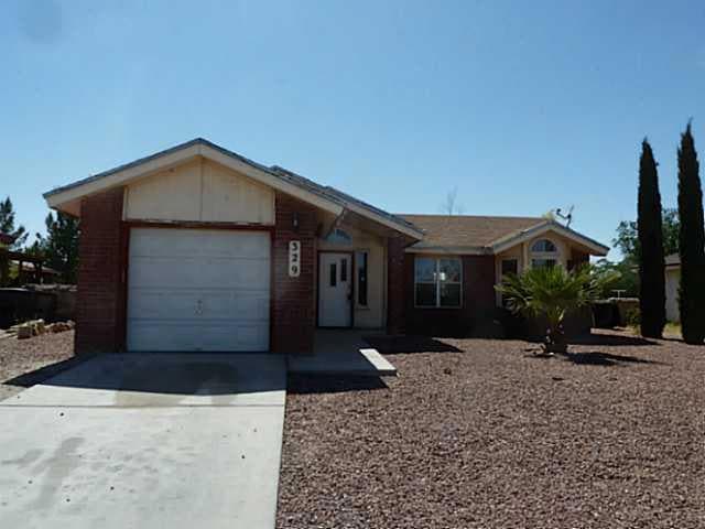 329 Tierra Linda Dr, Horizon City, TX 79928 - photo 1