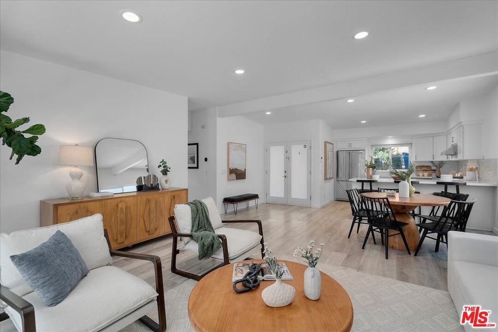 4522 Ensenada Dr, Woodland Hills, CA 91364 - photo 1