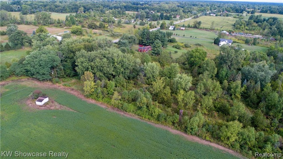 3755 North Burkhart HDR4.jpg