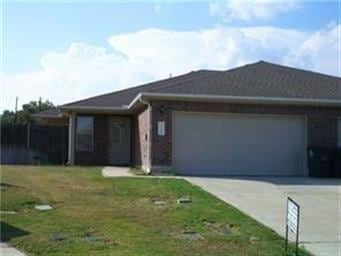 1412 Bergin Ct unit B, Georgetown, TX 78626 - photo 1