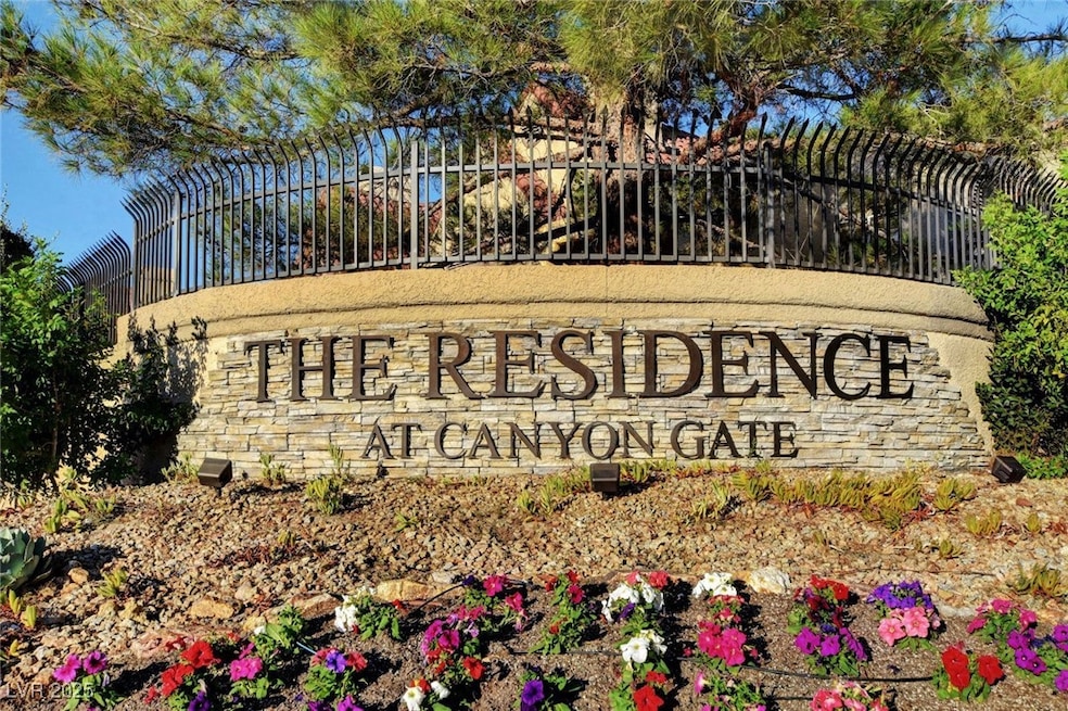 The Residence at Canyon Gate