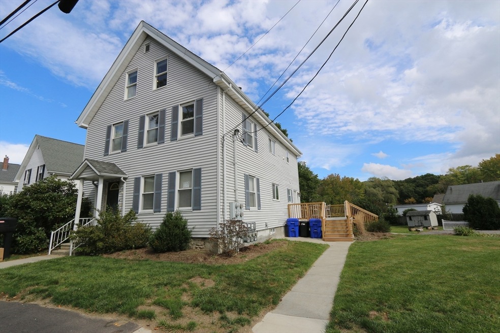 60 W Weir St, Taunton, MA 02780 - photo 1