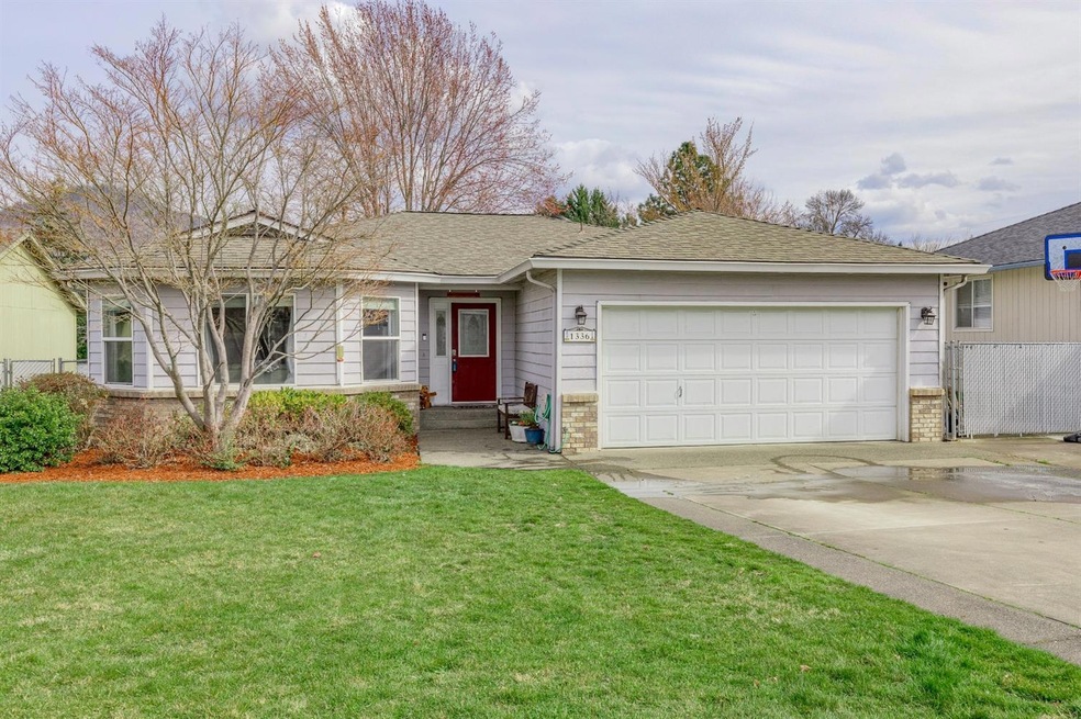 1336 N Modoc Ave, Medford, OR 97504 - photo 1