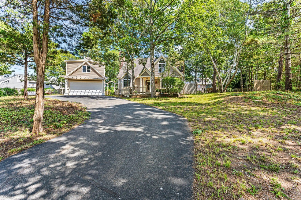 1-web-or-mls-35 Van Dale Ave Hi REs-25 -
