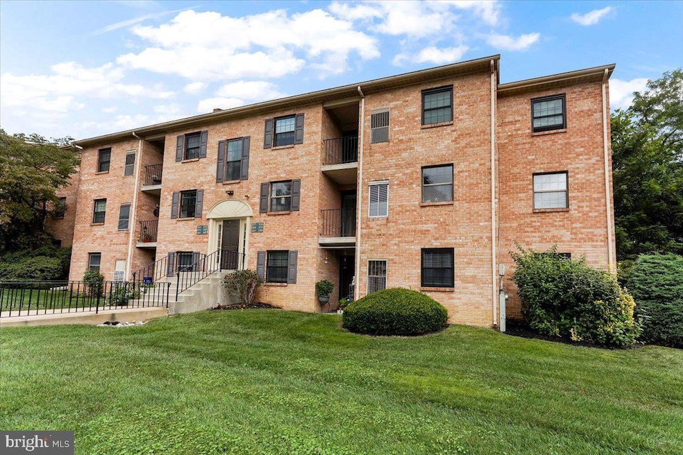 3207 Valley Dr unit 3207, West Chester, PA 19382 - photo 1