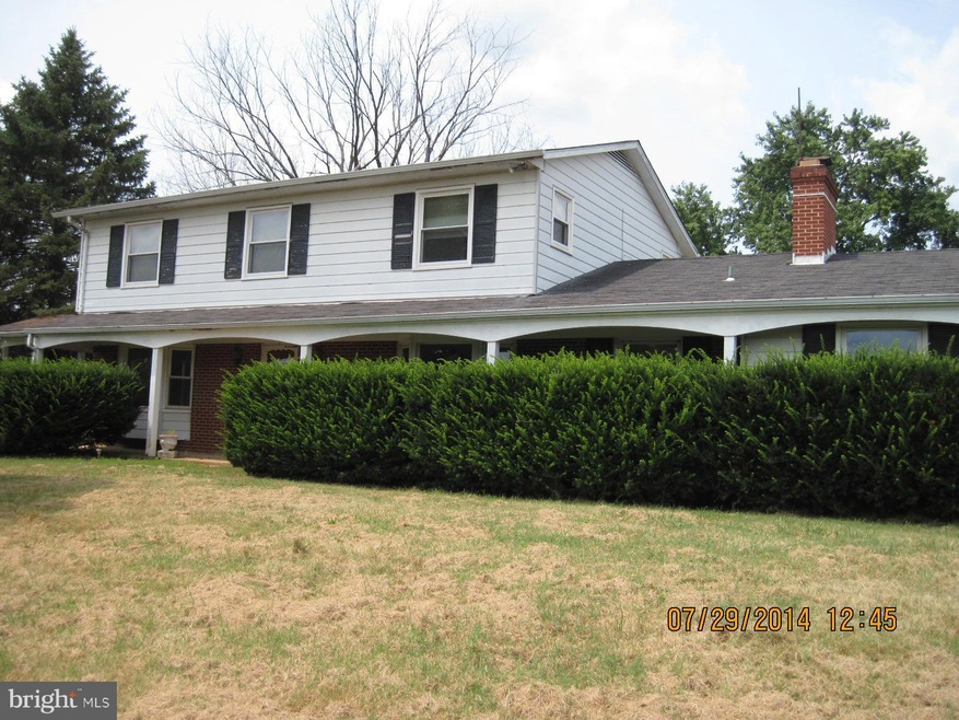 22777 Tail Race Rd, Aldie, VA 20105 - photo 1