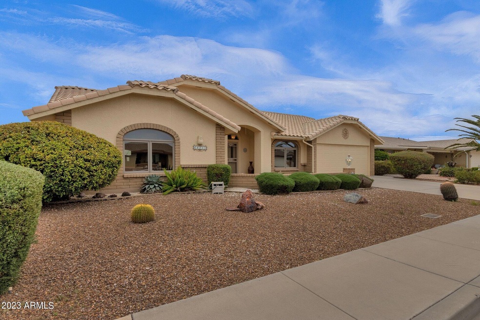 8255 E Navarro Ave, Mesa, AZ 85209 - photo 1