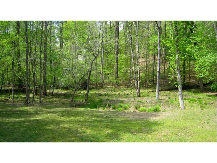 144 Junaluska Dr, Woodstock, GA 30188 - photo 1