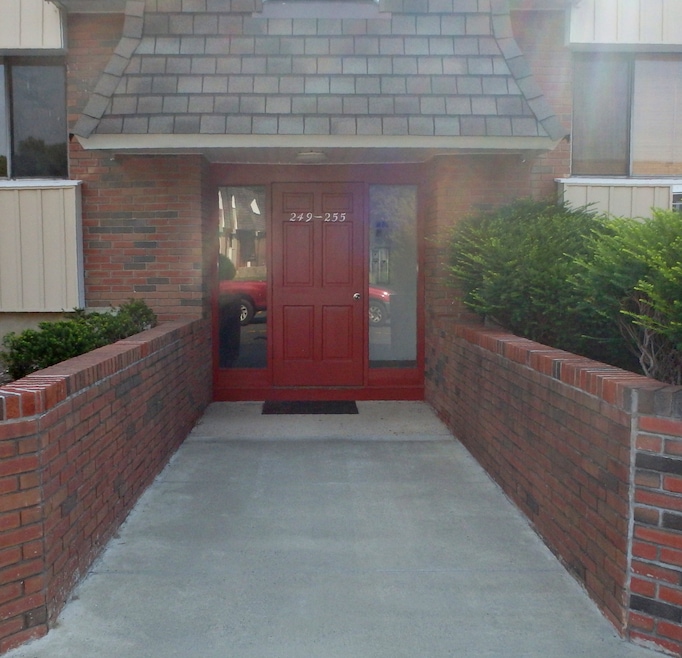 For Rent $1,800/month