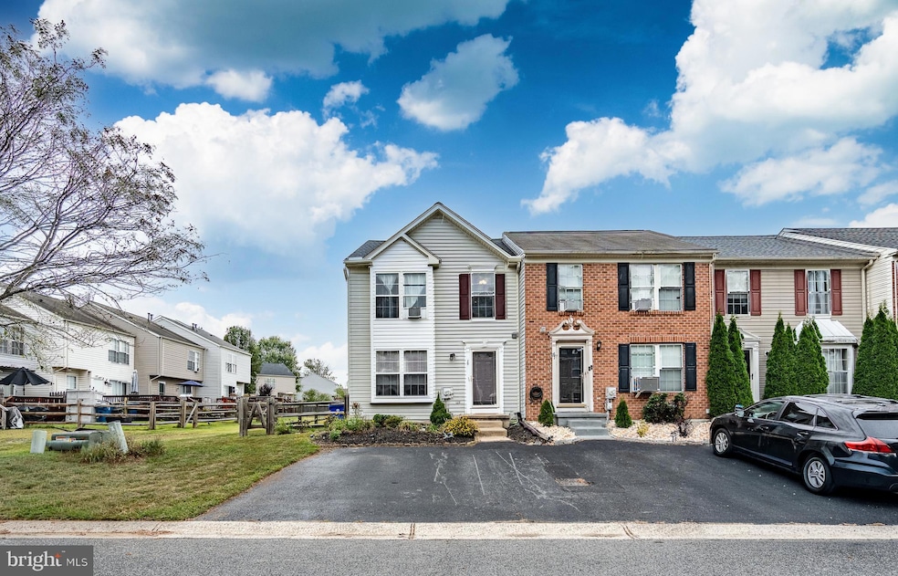 69 E Newtown Place, Newark, DE 19702 - photo 1