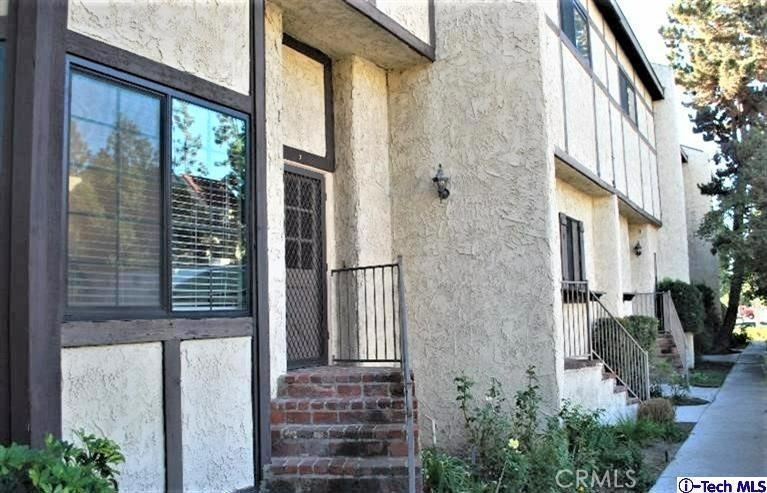 1737 Peyton Ave unit F, Burbank, CA 91504 - photo 1