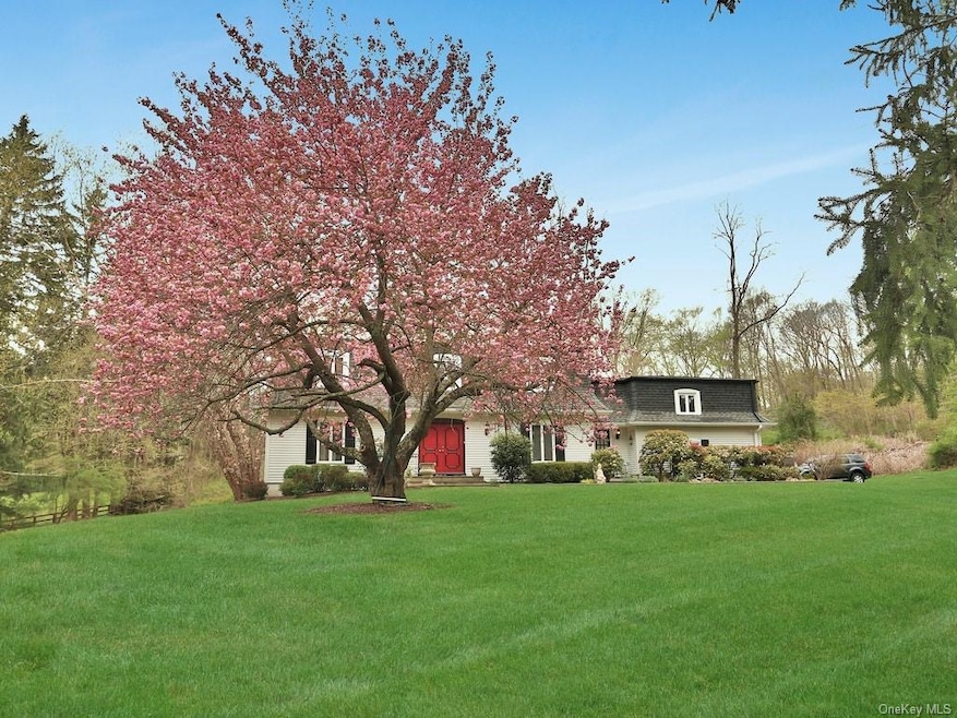 8 Mianus Dr, Bedford, NY 10506 - photo 1