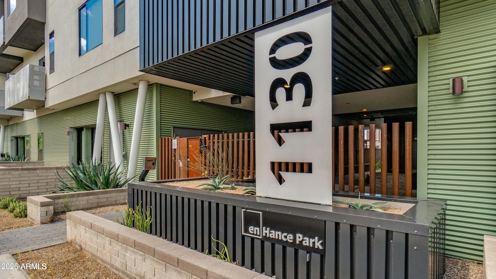 1130 N 2nd St unit 401, Phoenix, AZ 85004 - photo 1