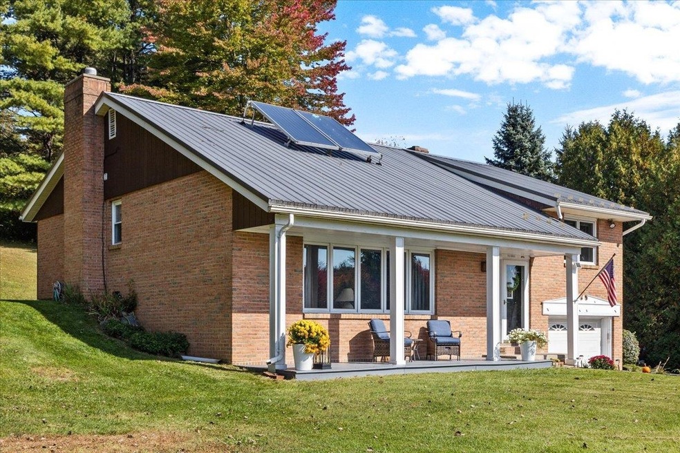 2460 Skunk Hill Rd, Fairfax, VT 05454 - photo 1