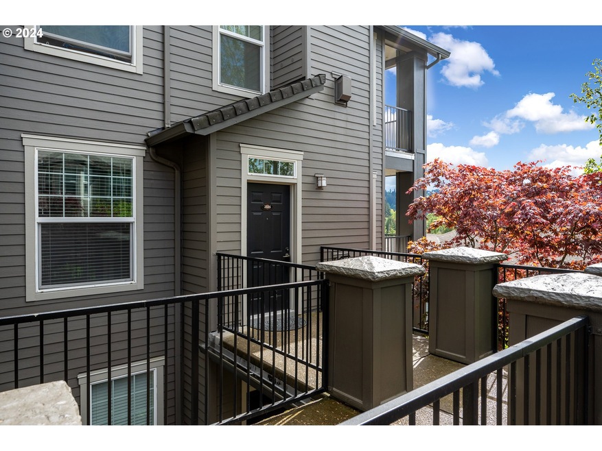 2505 Snowberry Ridge Ct unit 2505, West Linn, OR 97068 - photo 1