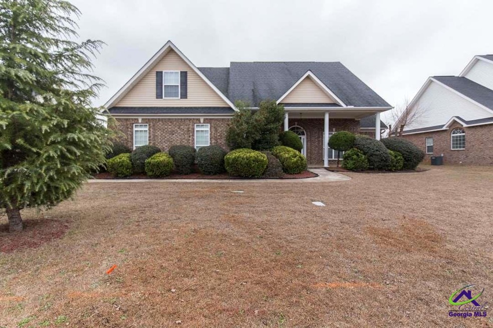 211 Estates Way, Warner Robins, GA 31088 - photo 1