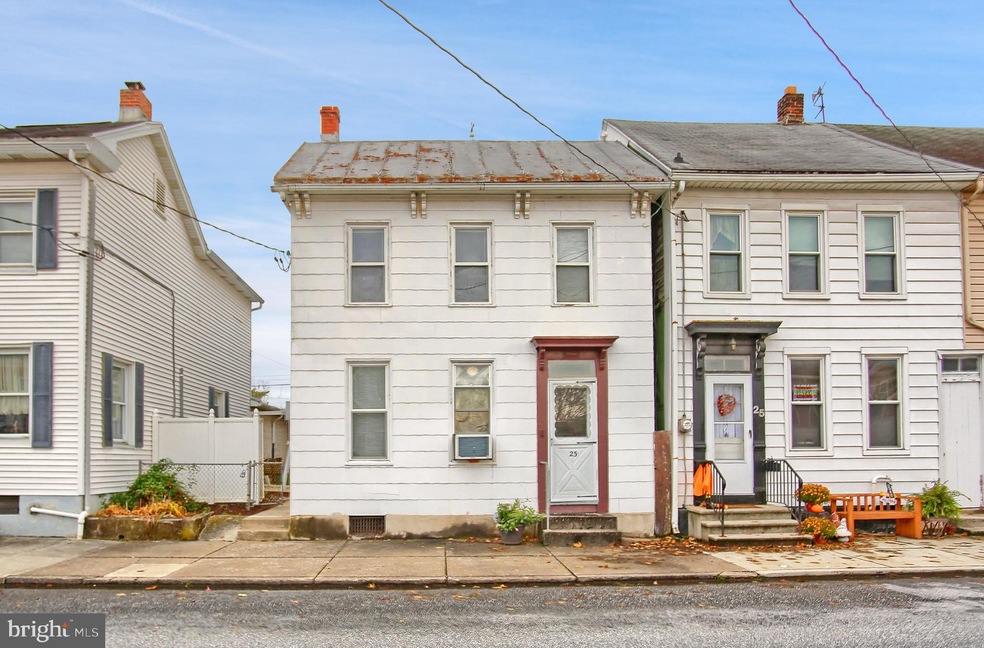 23 W Simpson St, Mechanicsburg, PA 17055 - photo 1