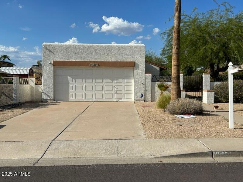 1510 E Wescott Dr, Phoenix, AZ 85024 - photo 1