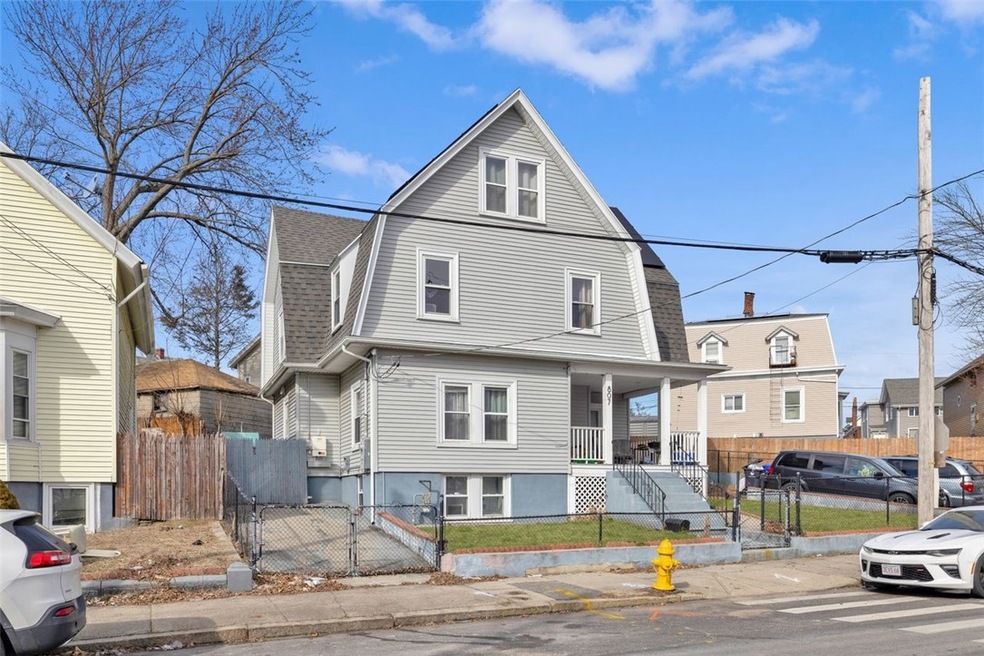 807 Main St, Pawtucket, RI 02860 - photo 1